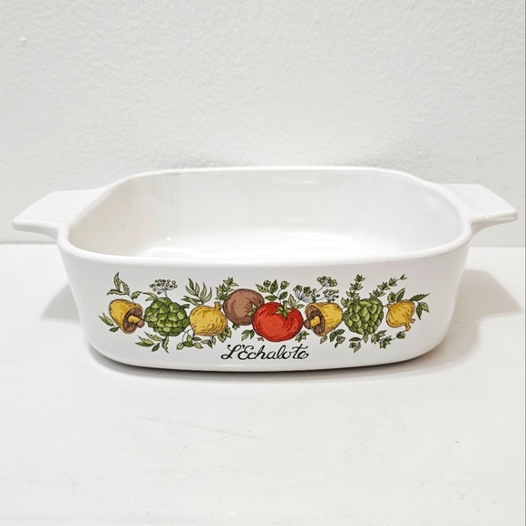 Vintage Corningware Spice of Life Casserole Dish 1-Quart A-1-B - No Lid - Picture 2 of 12